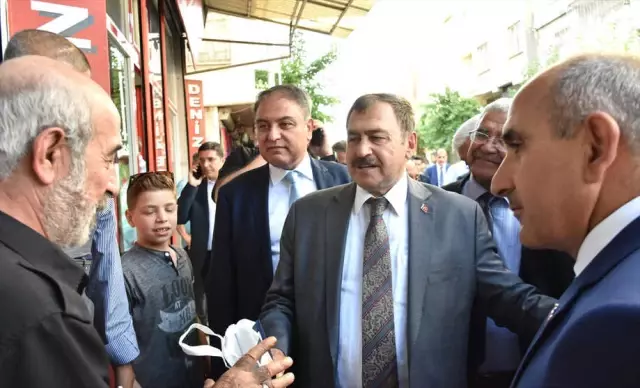 Bakan Eroğlu Esnafı Ziyaret Etti