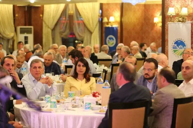 Başkan Toçoğlu: 'Şehre Hizmetleriniz İçin Sizlere Minnettarız' Başkan Toçoğlu: 'Şehre Hizmetleriniz İçin Sizlere Minnettarız'