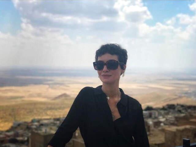 Dizisi Final Yapan Bergüzar Korel Saçlarını Kısacık Kestirdi