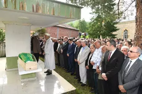 Doğum Gününde Denizde Kaybolan Liseli Atakan'ın Cansız Bedenine Ulaşıldı (3) Doğum Gününde Denizde Kaybolan Liseli Atakan'ın Cansız Bedenine Ulaşıldı (3)