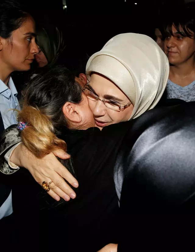 Emine Erdoğan, Şehit Aileleri ve Gazilerle İftarda Bir Araya Geldi