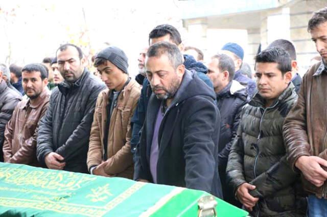 Kendisini Yatakta Basan Oğlunu Öldüren Anne, Savunmasıyla Kan Dondurdu