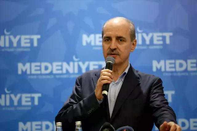 Türkiye Demokratik İstikamette de Daha Güçlü Olmak Mecburiyetinde Türkiye Demokratik İstikamette de Daha Güçlü Olmak Mecburiyetinde