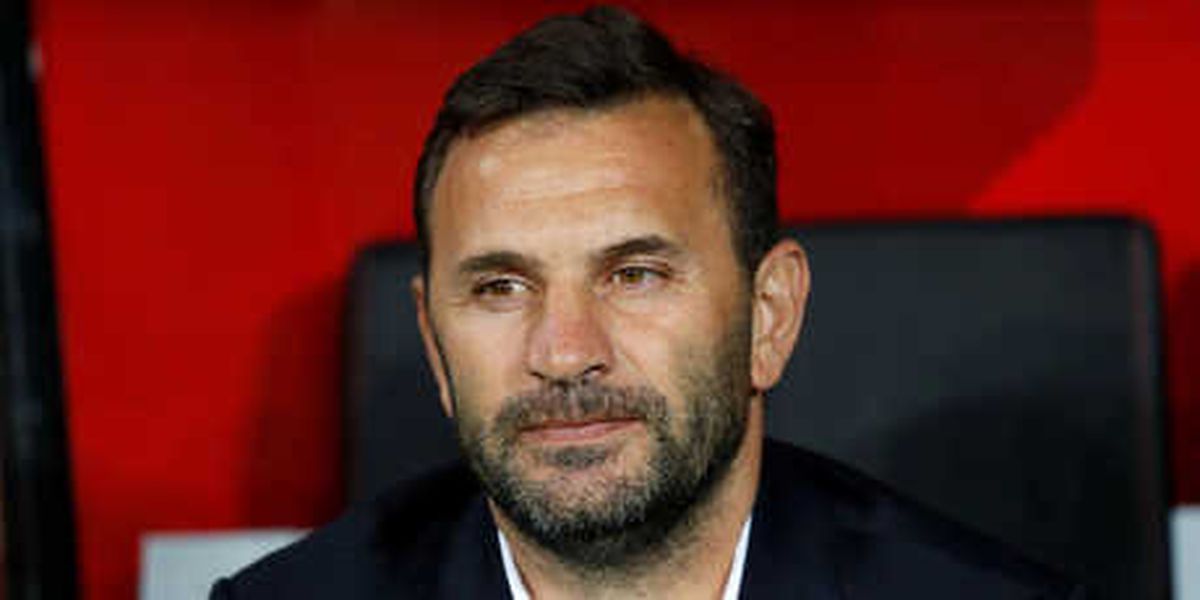 Teknik Direktör Okan Buruk, Akhisarspor'la Anlaşamadı