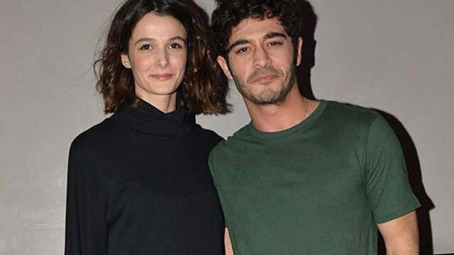 Burak Deniz ile Büşra Develi Sokak Ortasında Kavga Edip Ayrıldı