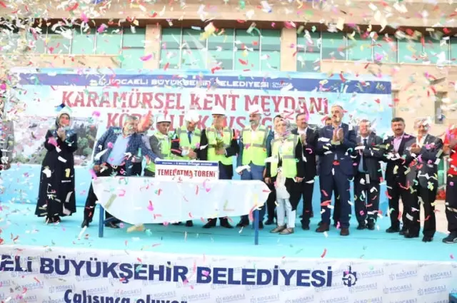 Karamürsel Kent Meydanı Köprülü Kavşağı'nın Temeli Atıldı
