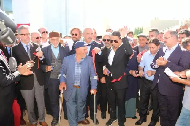 Nusret'ten Memleketine 4 Buçuk Milyonluk Külliye Nusret'ten Memleketine 4 Buçuk Milyonluk Külliye