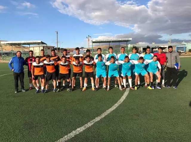 Tuşba Belediyesinden Yaz Spor Okulu Tuşba Belediyesinden Yaz Spor Okulu