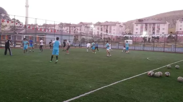 Tuşba Belediyesinden Yaz Spor Okulu Tuşba Belediyesinden Yaz Spor Okulu