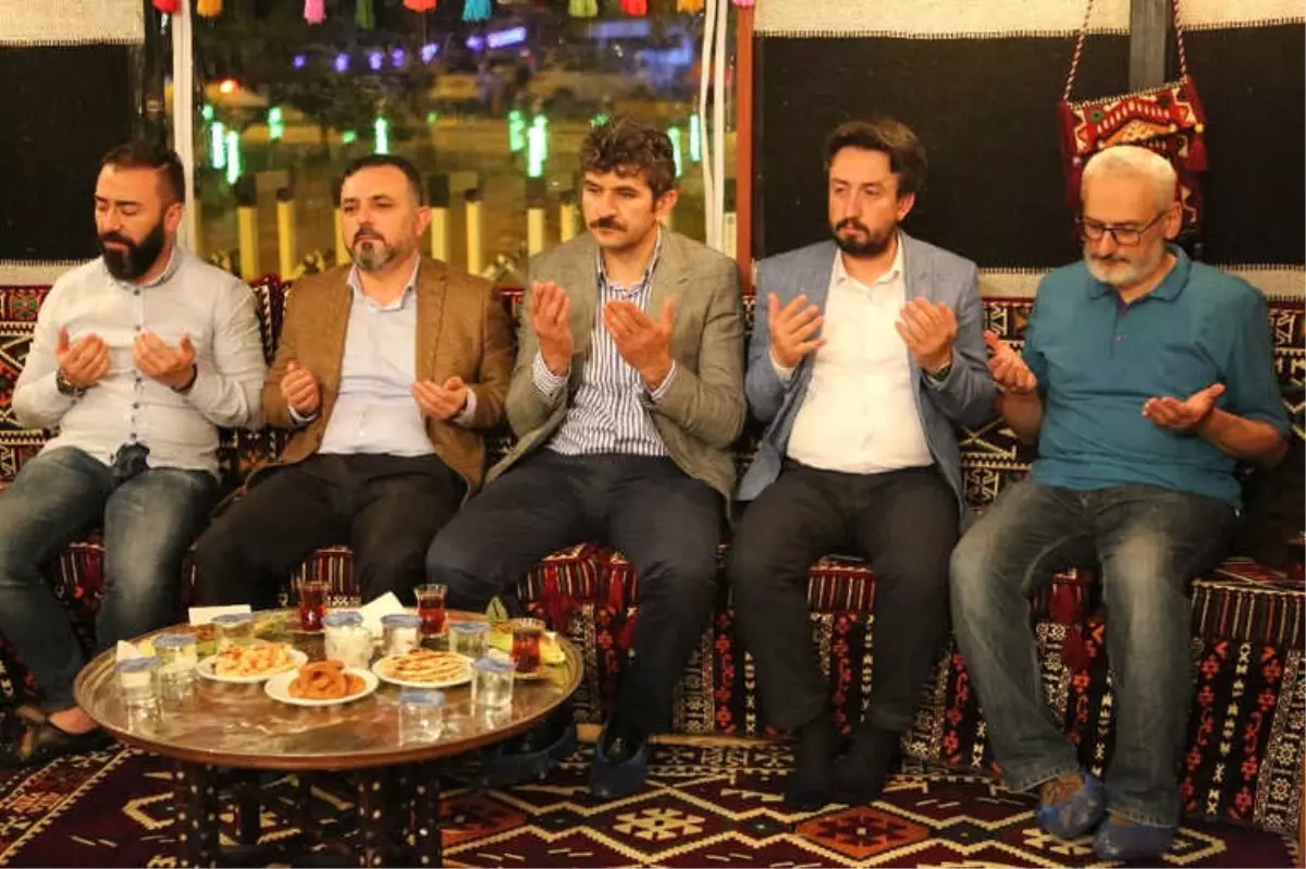 Başkan Ercan Tokatlılarla İftar Sofrasında Buluştu