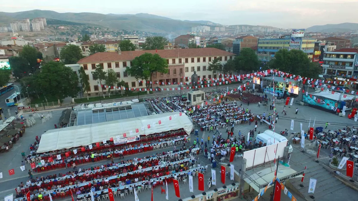 Büyükşehir Kadir Gecesi Özel Programına Yoğun İlgi