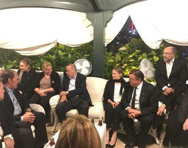 Cumhurbaşkanı Erdoğan, Demirören Ailesi'ne Taziye Ziyaretinde Bulundu