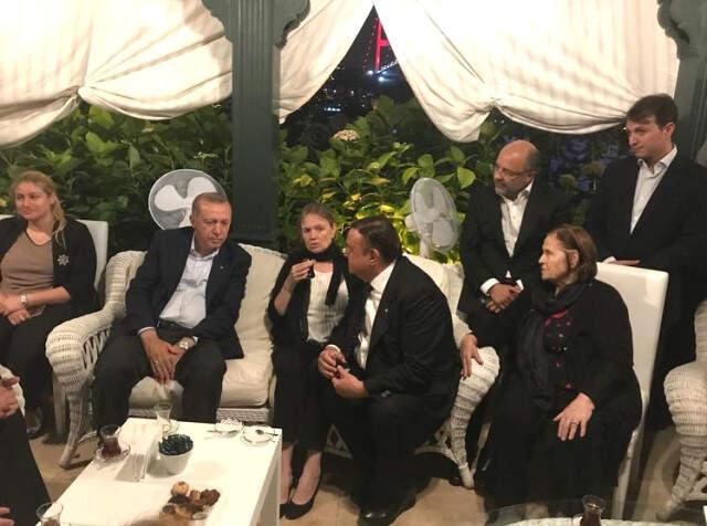 Cumhurbaşkanı Erdoğan, Demirören Ailesi'ne Taziye Ziyaretinde Bulundu