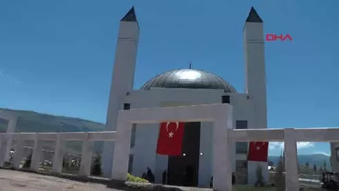 Erzurum Nusret'in Külliyesi Açıldı Erzurum Nusret'in Külliyesi Açıldı