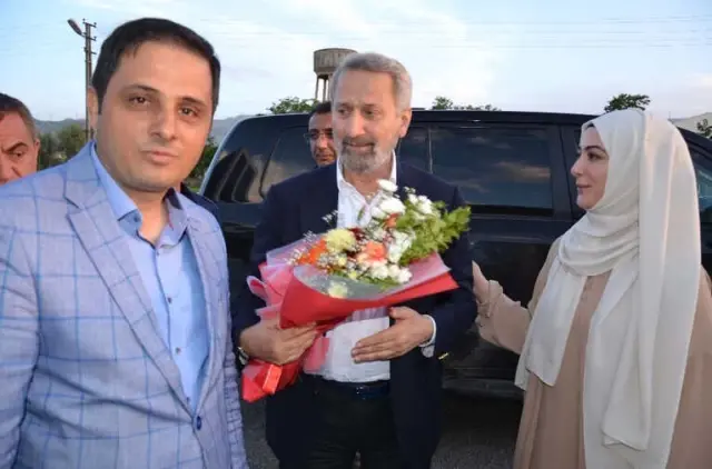 Eski Ekonomi Bakanı Zafer Çağlayan: '17-25 Aralık'ta Ben Türkiye'nin İhracatını Sadece İran'a 3,5... Eski Ekonomi Bakanı Zafer Çağlayan: '17-25 Aralık'ta Ben Türkiye'nin İhracatını Sadece İran'a 3,5...