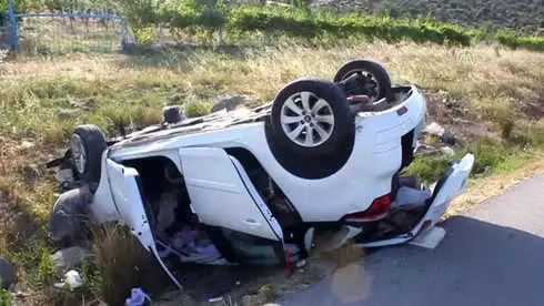 Ezine'de Trafik Kazası: 3 Yaralı