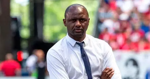 Fransız Ekibi Nice, Vieira ile El Sıkıştı