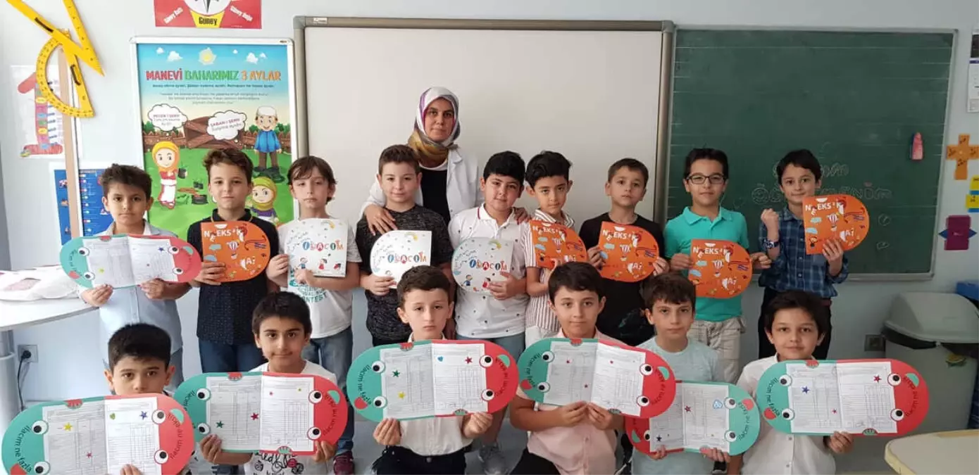 Öğrencilerden 'AKILCI İlaç Kullanımı' Mesajı