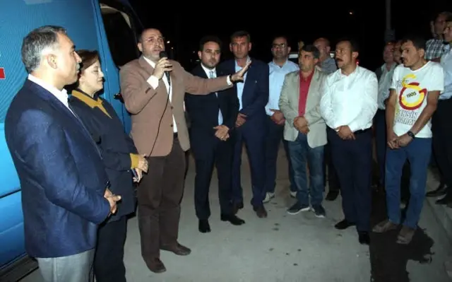 Ak Parti, Meydan Mahallesi'nde Seçim İrtibat Bürosu Açtı Ak Parti, Meydan Mahallesi'nde Seçim İrtibat Bürosu Açtı