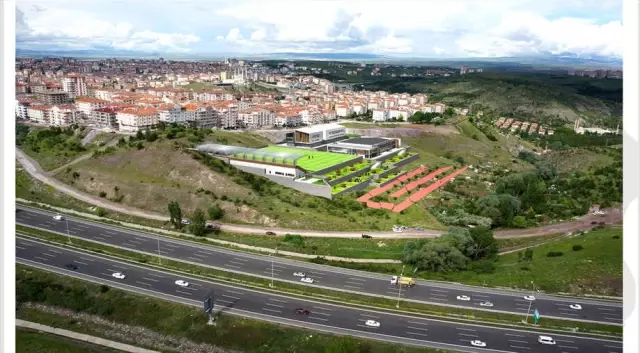 Ayyıldız Spor Kompleksine İlk Kazma Vuruldu