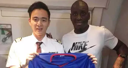 Beşiktaş'ın İstediği Demba Ba, Çin'e Döndü