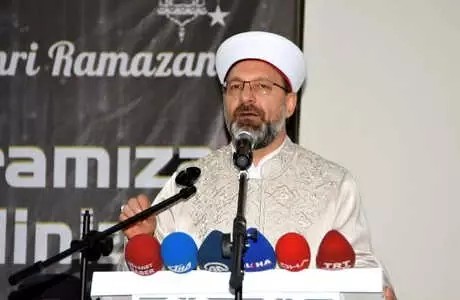 Diyanet İşleri Başkanı Erbaş, Van'da (2) Diyanet İşleri Başkanı Erbaş, Van'da (2)