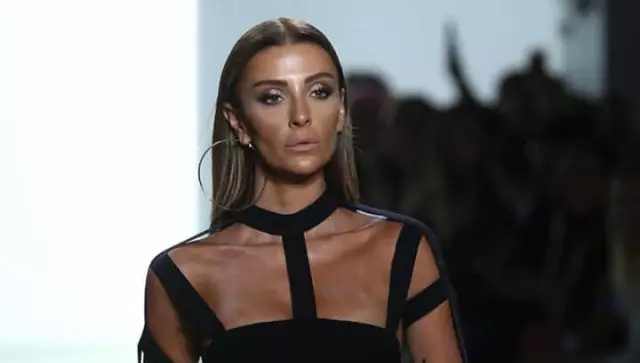 Özge Ulusoy Mide Virüsü Teşhisiyle Hastaneye Yatırıldı