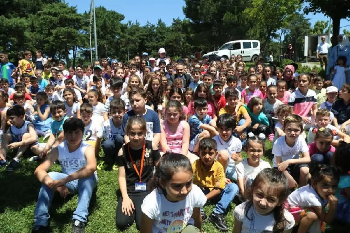 Tekne Orucu' Tutan Çocuklara İftar