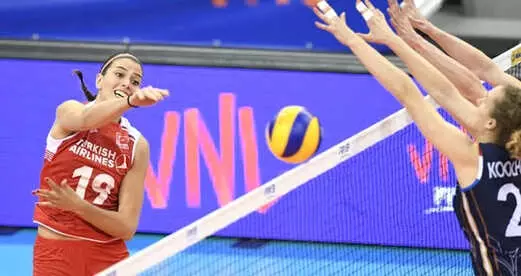 Türkiye, Hollanda'ya 3-2 Mağlup Oldu