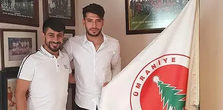 Ümraniyespor'dan Kaleye Takviye!