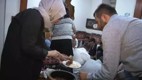 Anda Kardeşe Vefa Derneği Genel Başkan Yardımcısı Fazıl Çağrı Kuş: 'Bu Zamanda 3 Kıtada 11 Ülkede... Anda Kardeşe Vefa Derneği Genel Başkan Yardımcısı Fazıl Çağrı Kuş: 'Bu Zamanda 3 Kıtada 11 Ülkede...