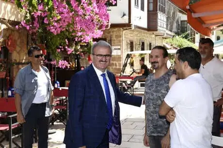 Antalya, Bayramda 1 Milyon Turisti Ağırlayacak