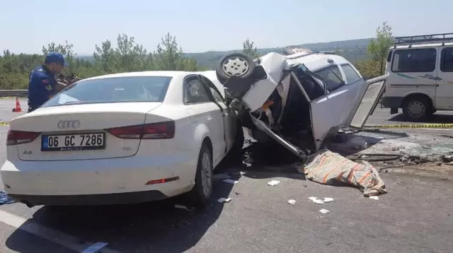 Antalya'da Feci Kaza: 3 Ölü, 4 Yaralı