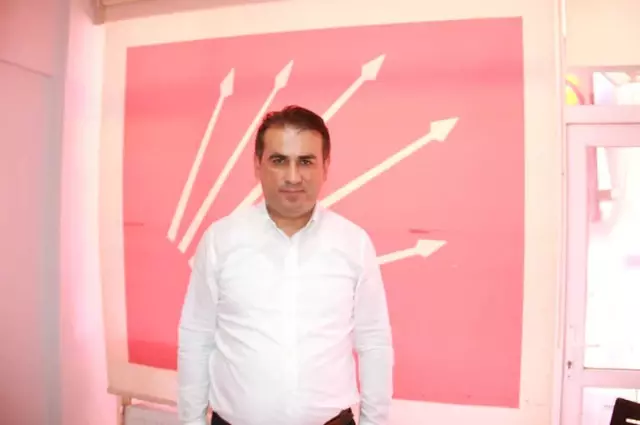 CHP Milletvekili, Cumhurbaşkanı Erdoğan İçin Neden Oy İstediğini Anlattı CHP Milletvekili, Cumhurbaşkanı Erdoğan İçin Neden Oy İstediğini Anlattı