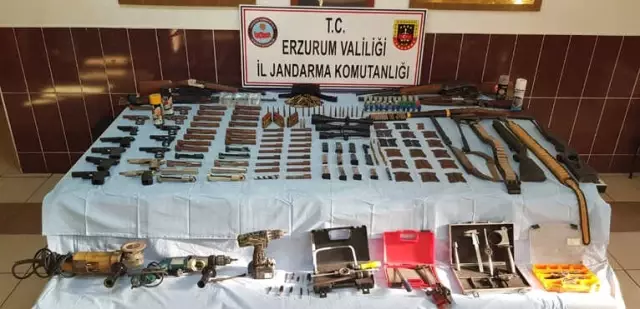 Kaçak Silah İmalatına Jandarmadan Şafak Operasyonu
