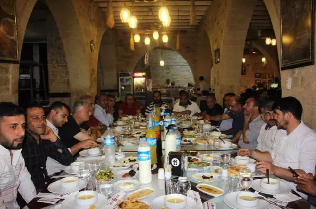 MHP Milletvekili Adayları Gazetecilerle Bir Araya Geldi