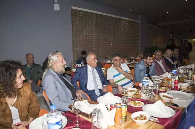 Rektör Çomaklı, Basın Mensuplarıyla İftarda Bir Araya Geldi