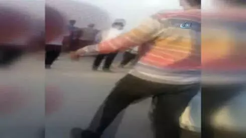 3 Kişinin Hayatını Kaybettiği Kavgada Yaşanan Sıcak Anlar Kamerada 3 Kişinin Hayatını Kaybettiği Kavgada Yaşanan Sıcak Anlar Kamerada