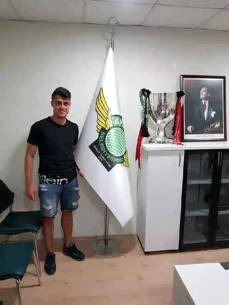 Akhisarspor'da 3 Futbolcu Tamam