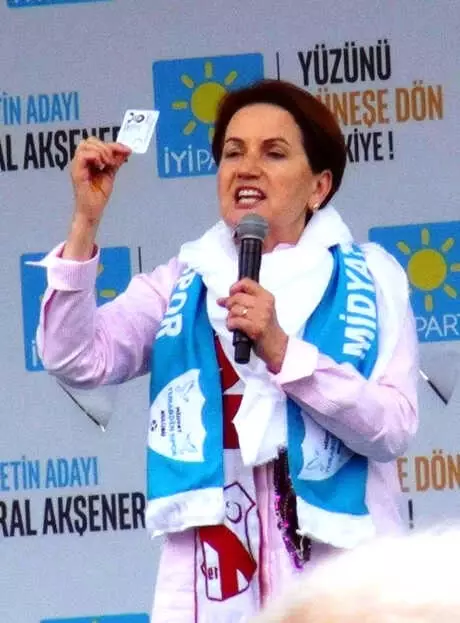 Akşener: İlk İşim Suriye ile Meseleleri Düzeltmek Olacak