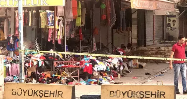 Başbakan'dan Suruç Açıklaması: Zanlıların PKK Sempatizanı Olarak Poliste Kayıtları Var Başbakan'dan Suruç Açıklaması: Zanlıların PKK Sempatizanı Olarak Poliste Kayıtları Var