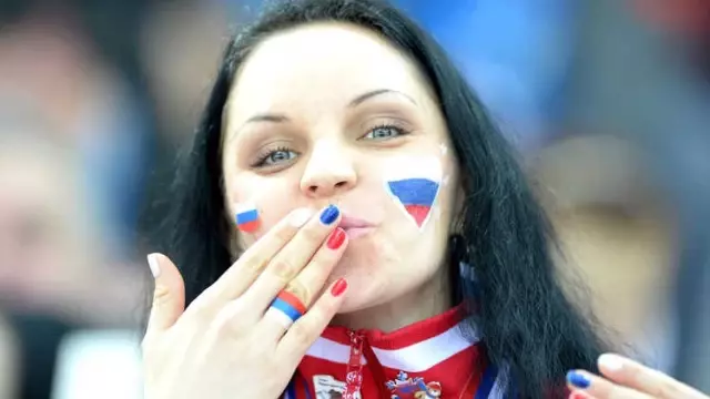 Dünya Kupası 2018 - Rus Kadınlara Çağrı: Yabancı Taraftarlarla Cinsel İlişkiye Girmeyin