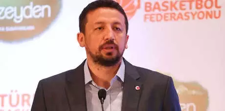 Hidayet Türkoğlu'ndan Bayram Mesajı