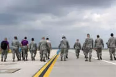 İncirlik Hava Üssü'nde Pist Onarımı Tamamlandı