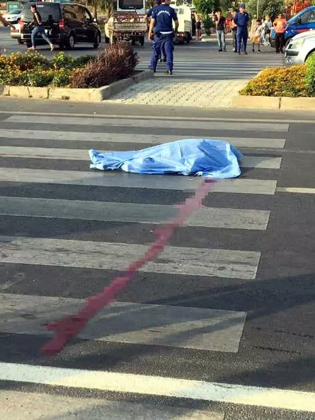 Kamyonetin Çarptığı Ukraynalı Kadın Öldü