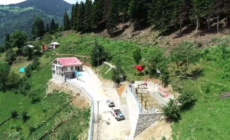 Şehit Eren Bülbül'ün Annesi Eski Evinden Ayrılamıyor