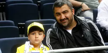 Sürpriz İddia! Ümit Özat'ın Yeni Adresi...