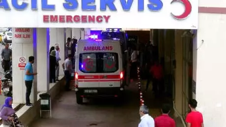 Suruç'ta AK Parti'lilere Saldırı: 6 Yaralı Suruç'ta AK Parti'lilere Saldırı: 6 Yaralı
