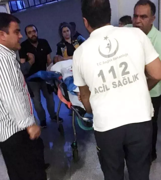 Suruç'taki Kavgada Ağır Yaralanan Bir Kişi Uçak Ambulansla Ankara'ya Götürüldü Suruç'taki Kavgada Ağır Yaralanan Bir Kişi Uçak Ambulansla Ankara'ya Götürüldü