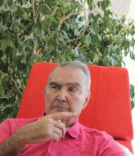 Uzun Bir Süredir Tedavi Gören Deniz Baykal'dan İlk Fotoğraf (Ek)